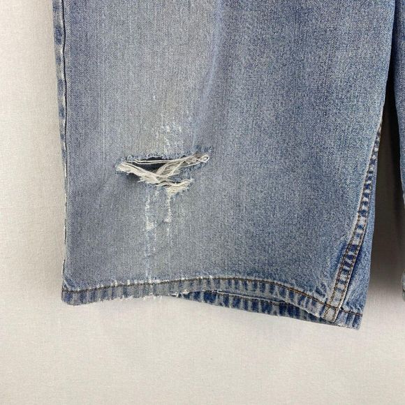 LEVI'S 569 Loose Fit Denim Shorts - Picture 6 of 11